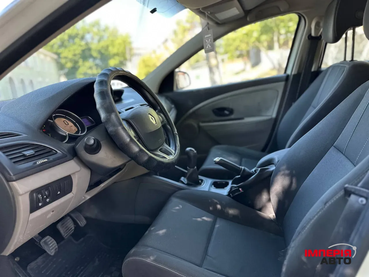 Renault Megane - фото 5