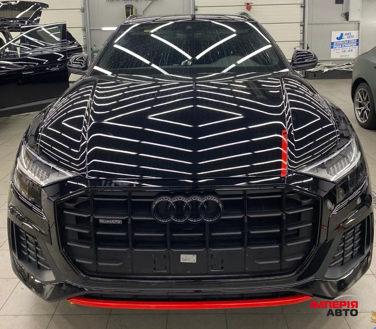 Audi Q8 - фото 1