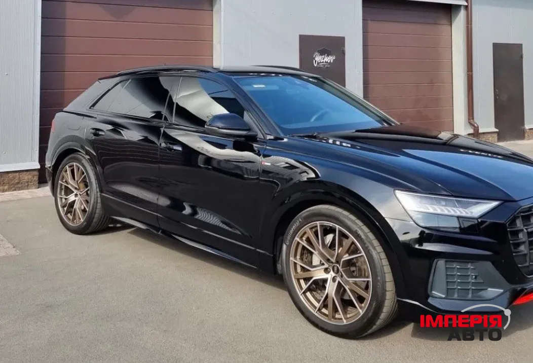 Audi Q8 - фото 3