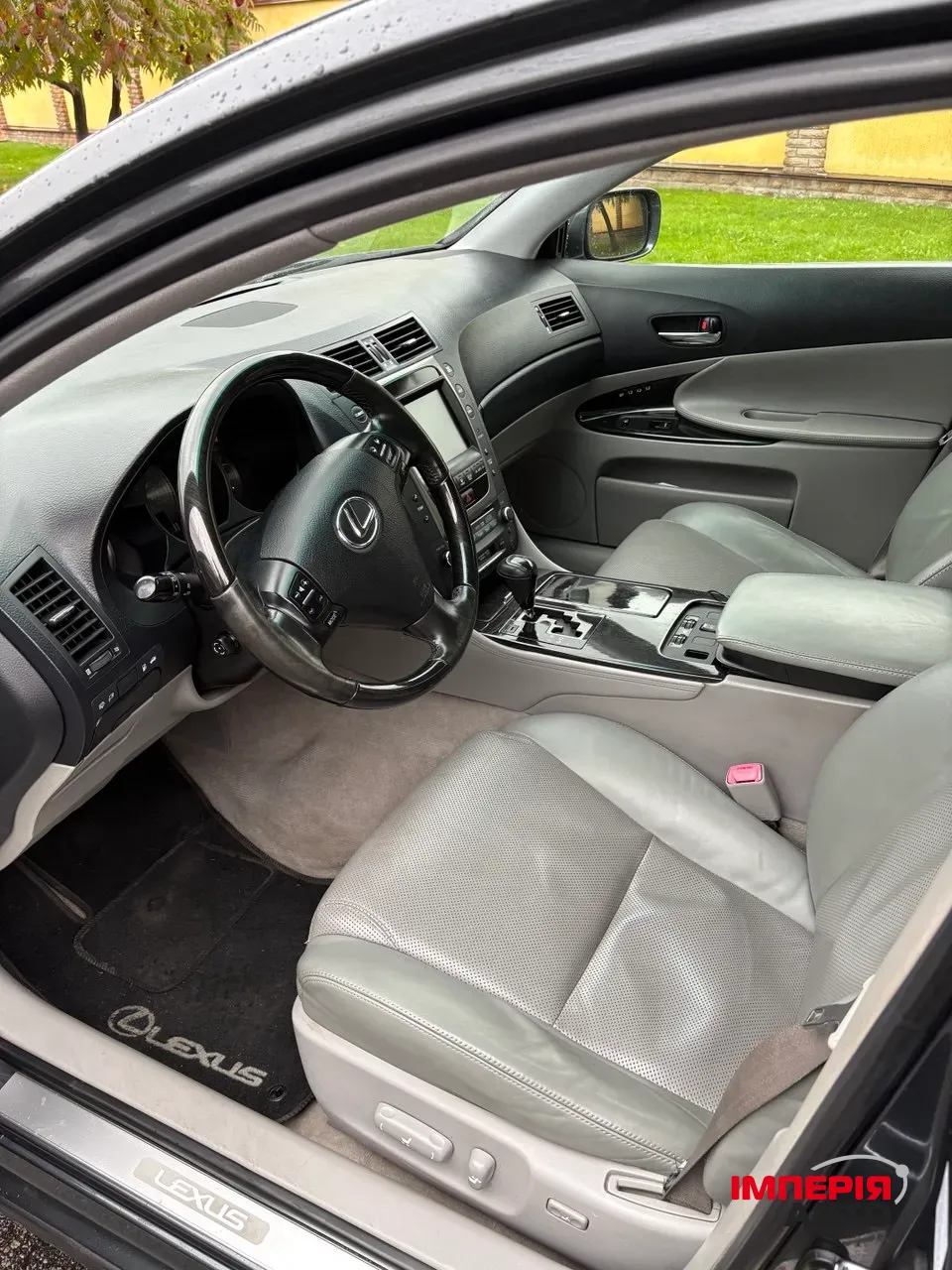 Lexus GS - фото 14