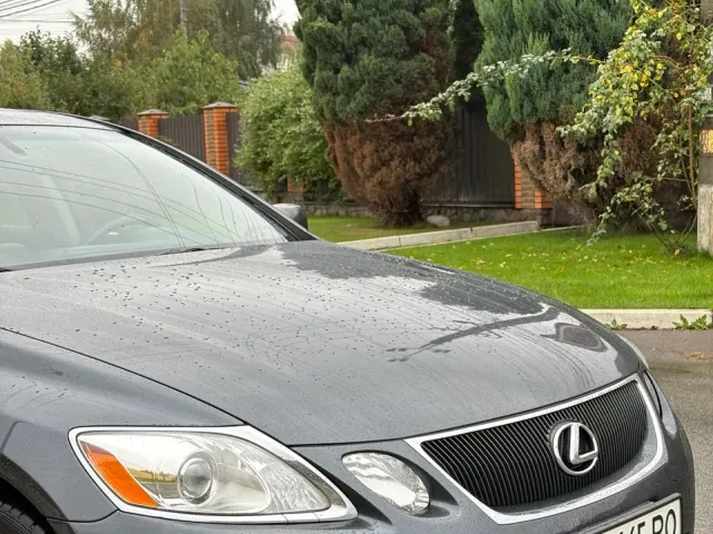 Lexus GS - фото 2