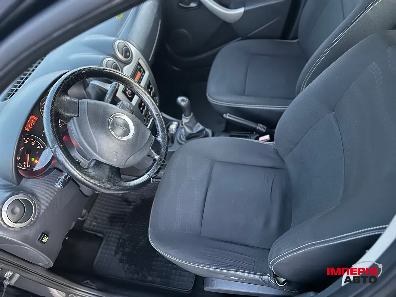 Dacia Sandero - фото 21