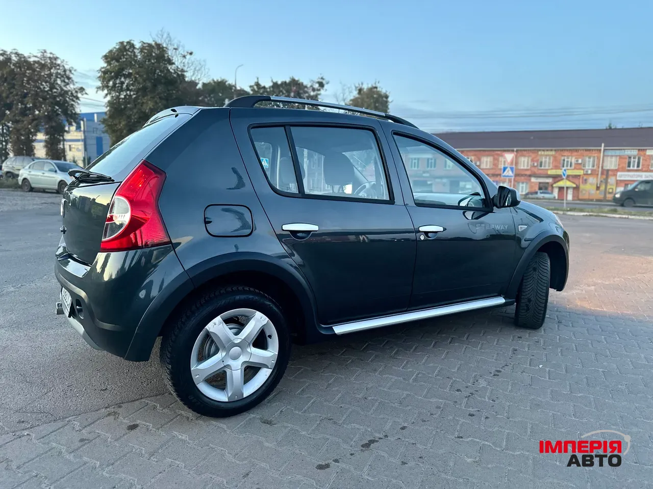 Dacia Sandero - фото 14