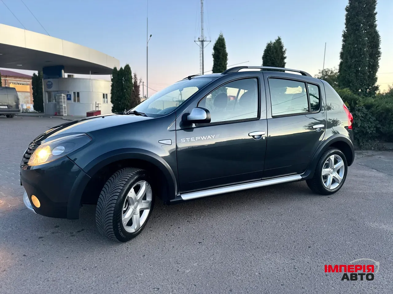 Dacia Sandero - фото 5