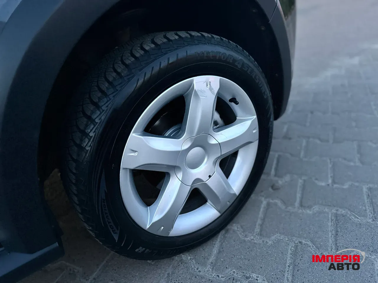 Dacia Sandero - фото 39