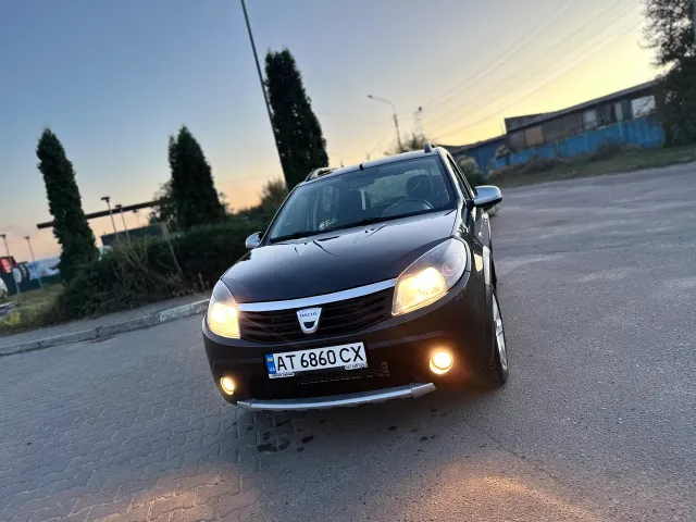 Dacia Sandero - фото 3