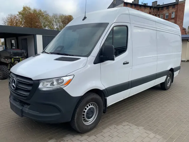 Mercedes-Benz Sprinter - фото 4