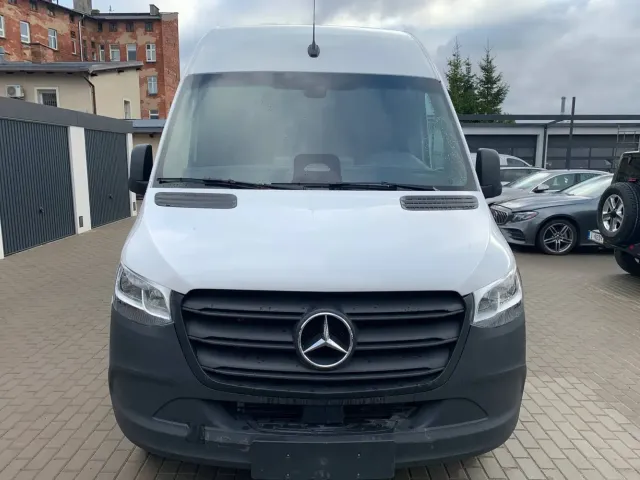 Mercedes-Benz Sprinter - фото 1