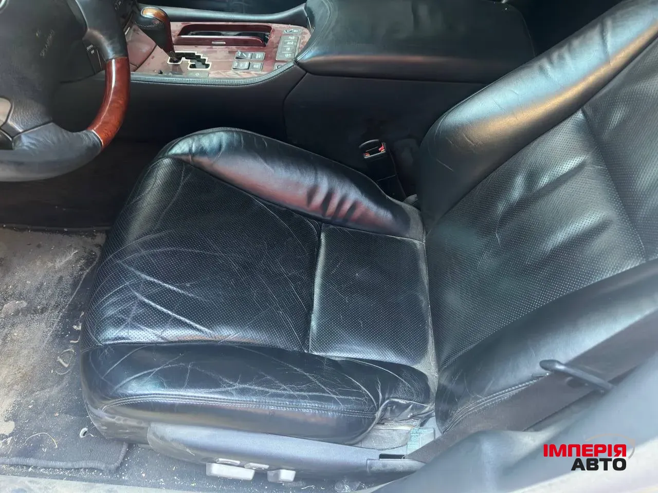 Lexus LS - фото 6