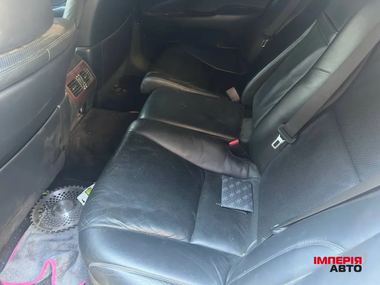 Lexus LS - фото 9