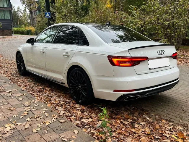 Audi A4 - фото 4