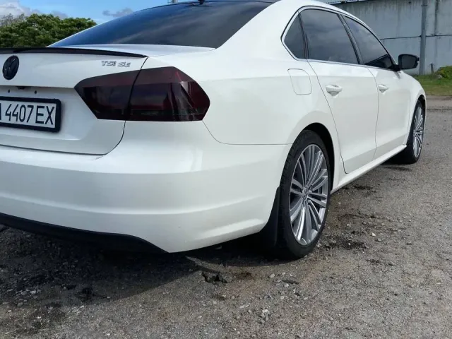 Volkswagen Passat (North America and China) - фото 2