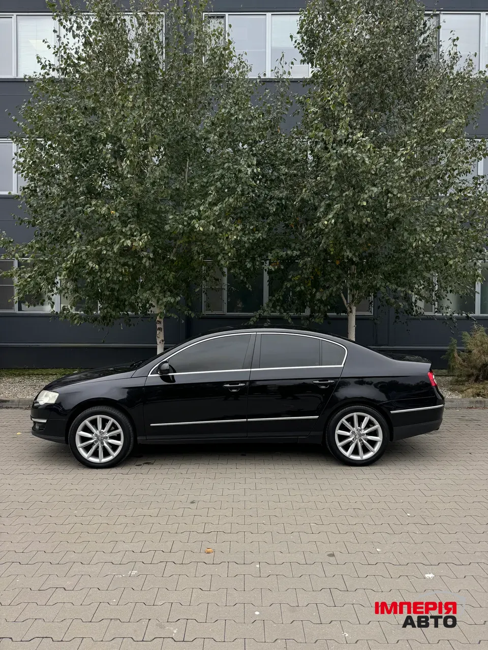 Volkswagen Passat - фото 4