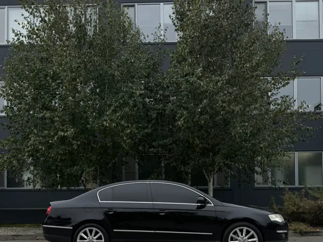 Volkswagen Passat - фото 3