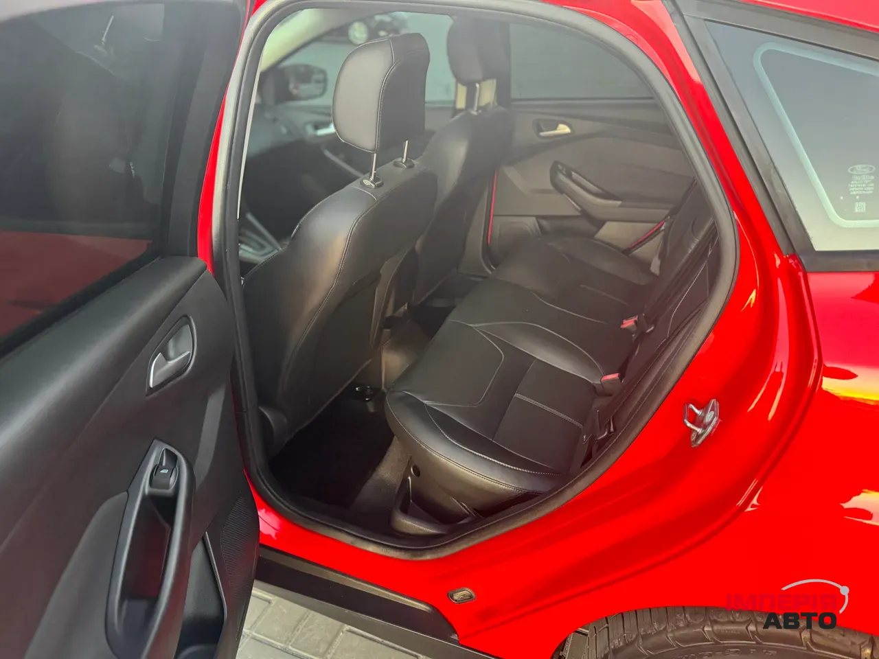 Ford Focus - фото 28