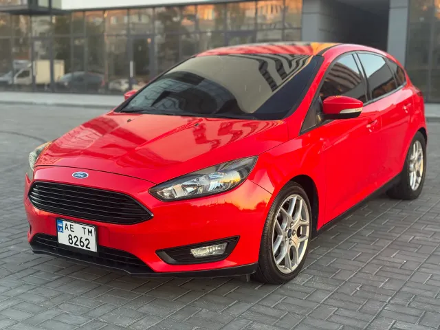 Ford Focus - фото 3