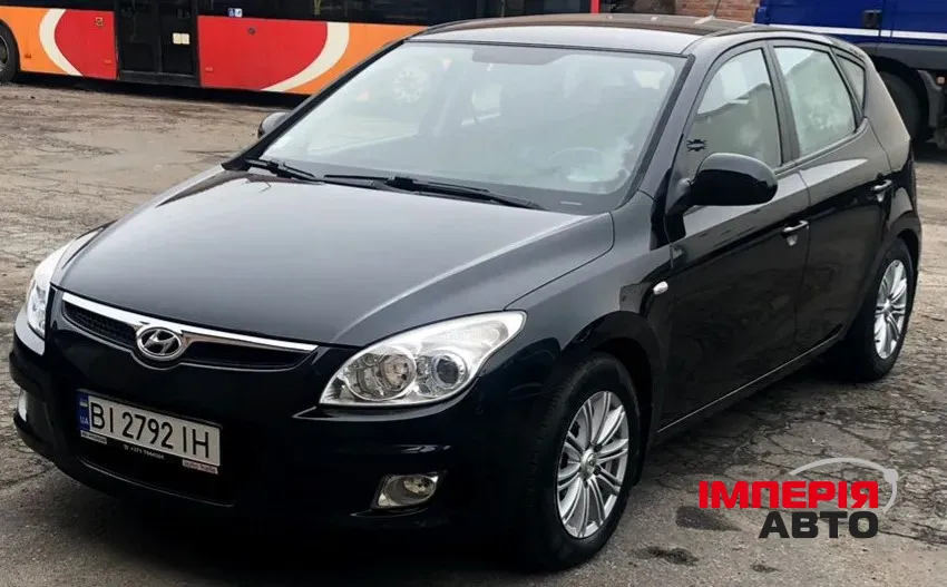 Hyundai i30 - фото 4