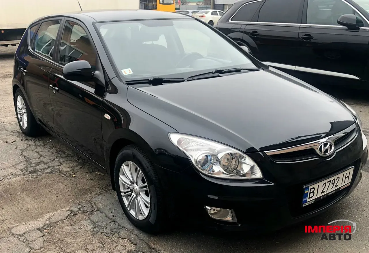 Hyundai i30 - фото 2