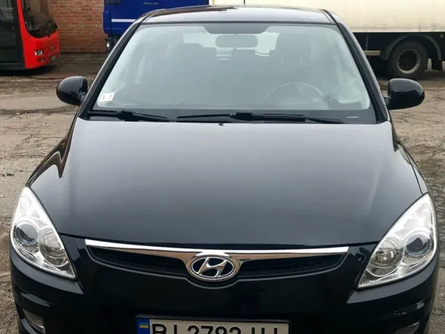 Hyundai i30 - фото 3