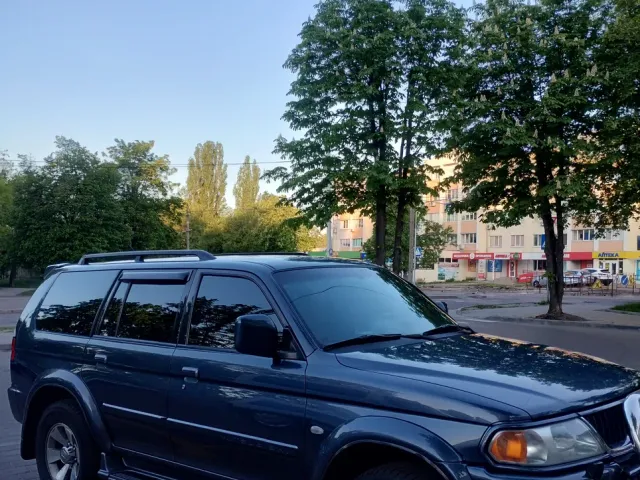 Mitsubishi Pajero Sport - фото 4