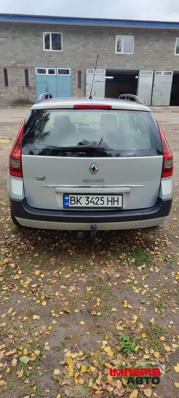 Renault Megane - фото 10