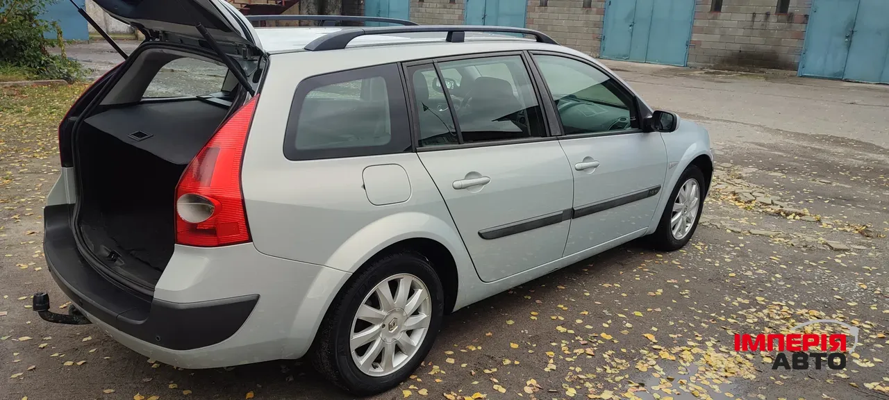 Renault Megane - фото 6