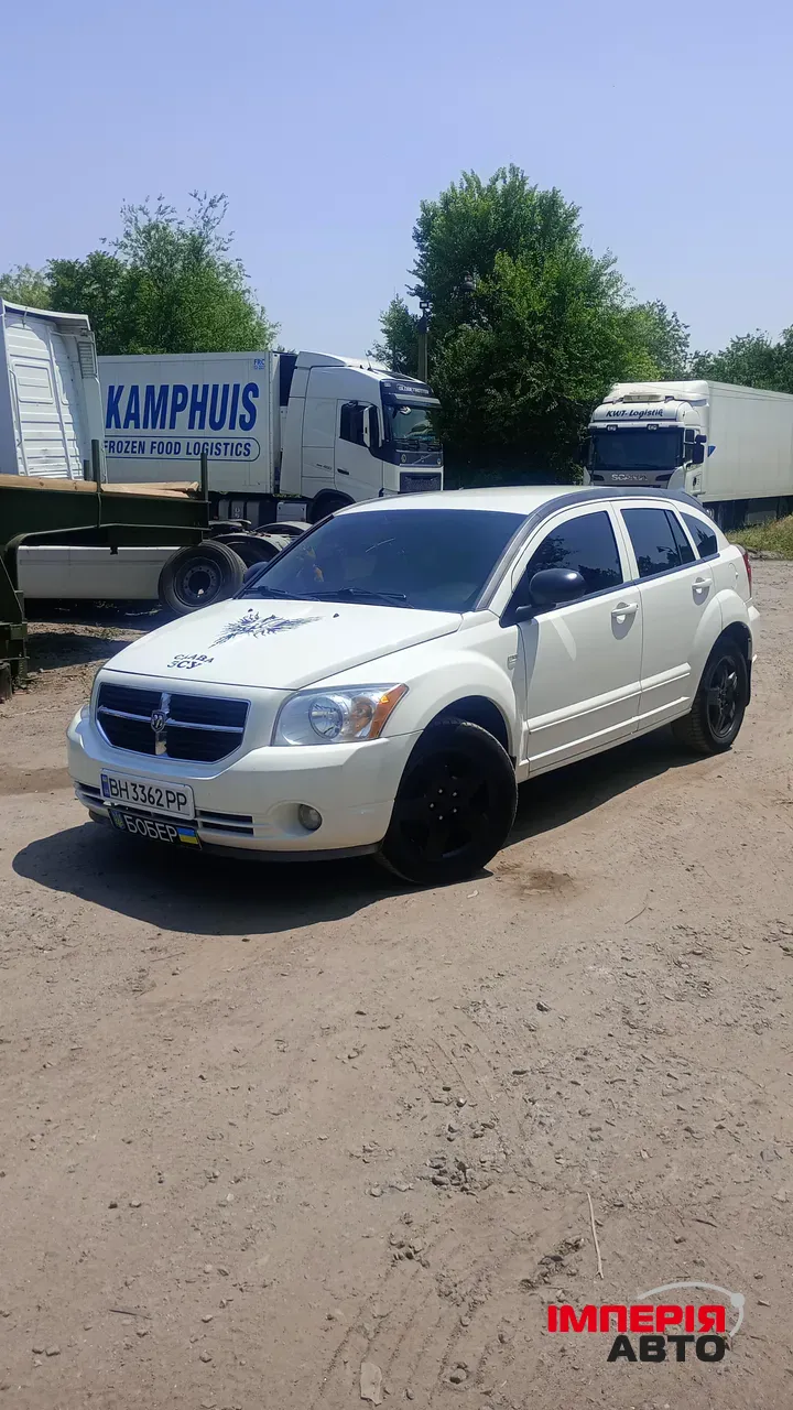 Dodge Caliber - фото 2