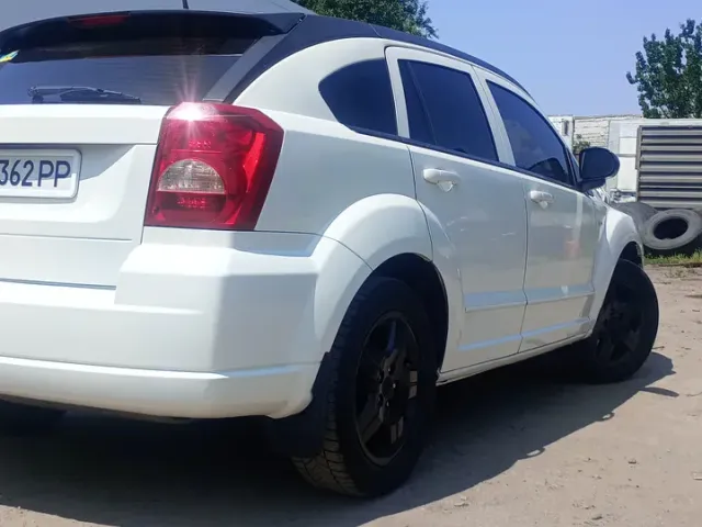 Dodge Caliber - фото 3