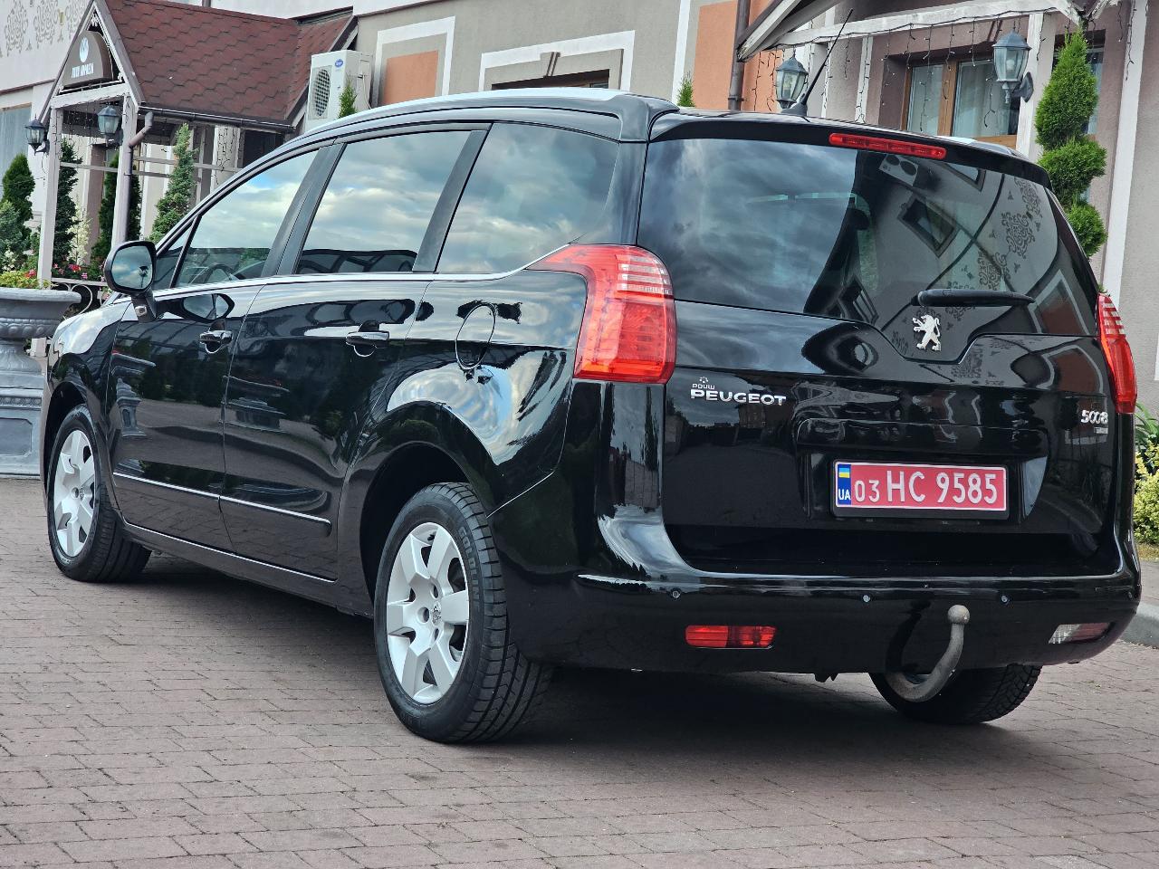 Peugeot 5008 - фото 8