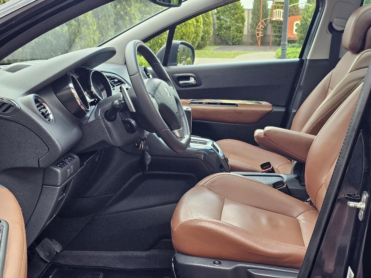 Peugeot 5008 - фото 16