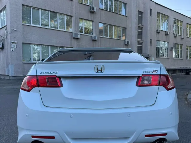 Honda Accord - фото 4