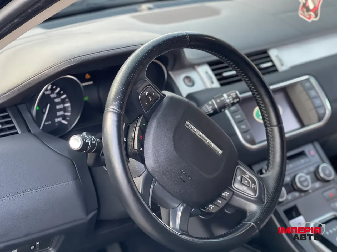 Land Rover Range Rover Evoque - фото 28