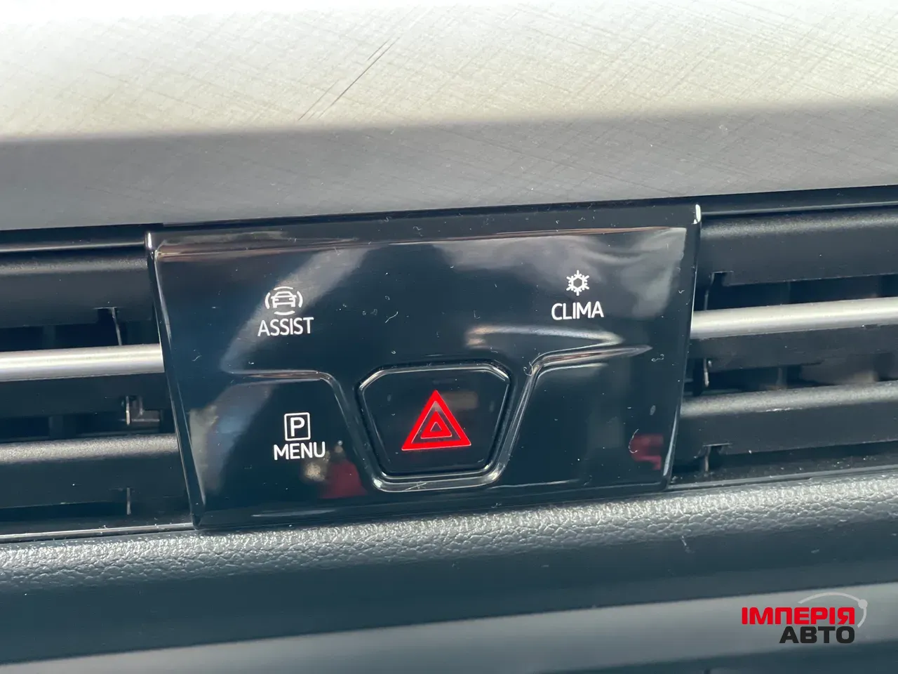 Volkswagen Golf - фото 28