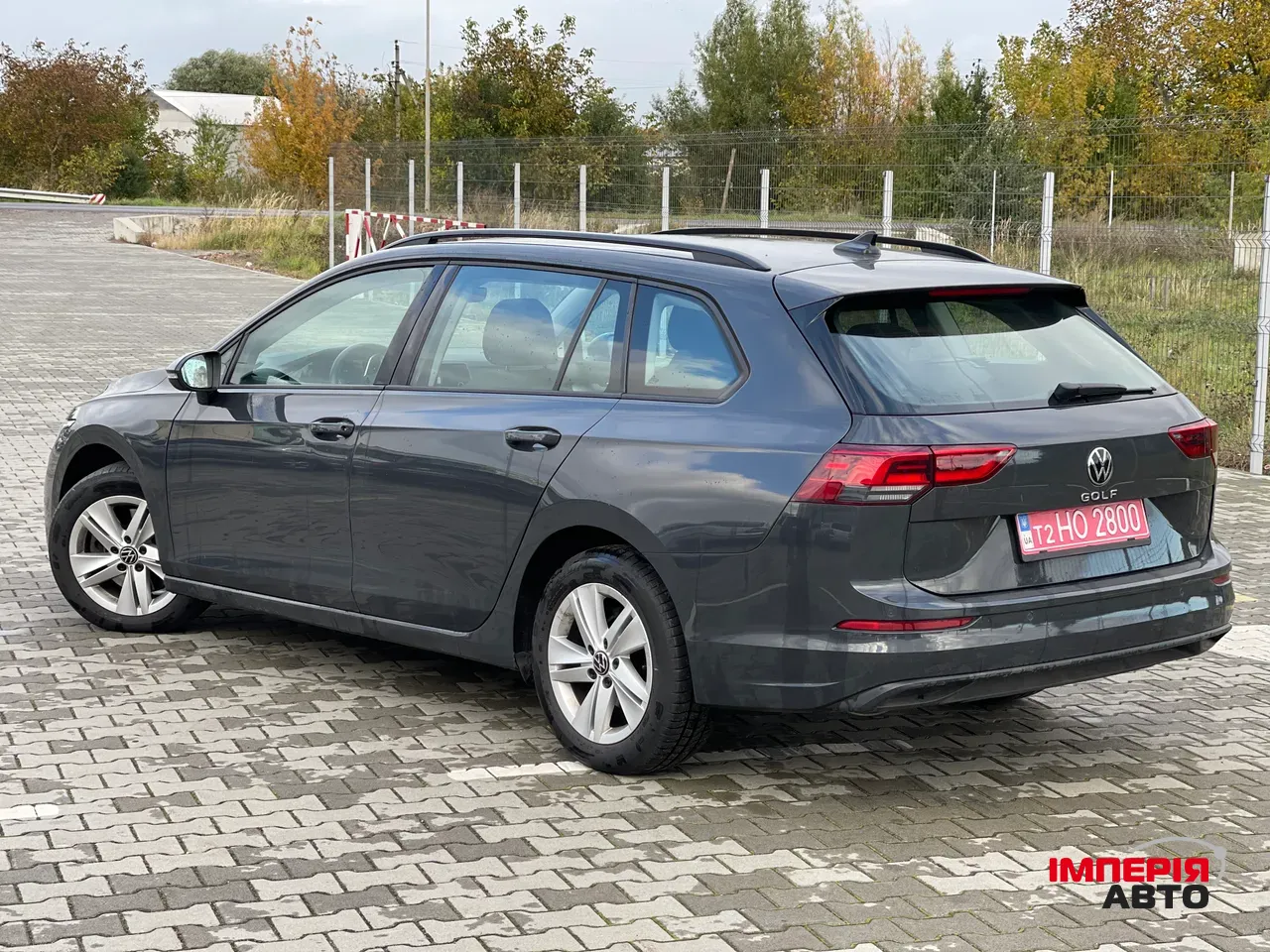 Volkswagen Golf - фото 8