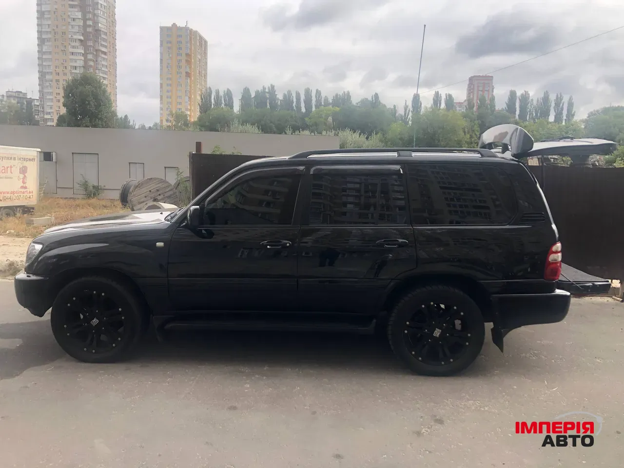 Toyota Land Cruiser - фото 1