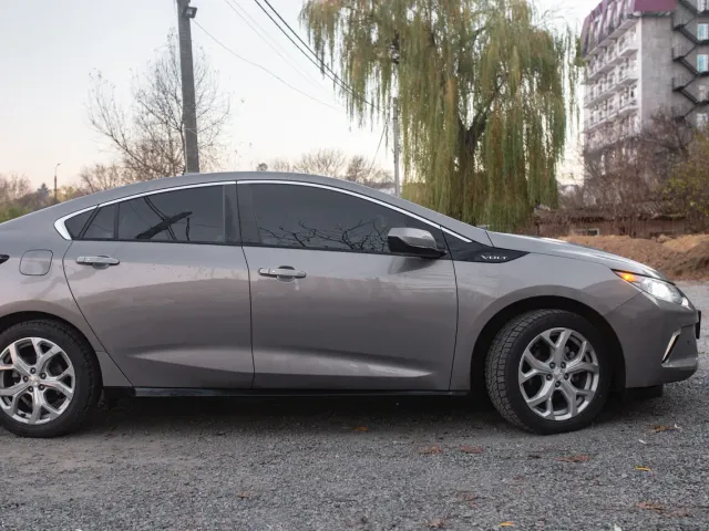 Chevrolet Volt - фото 2