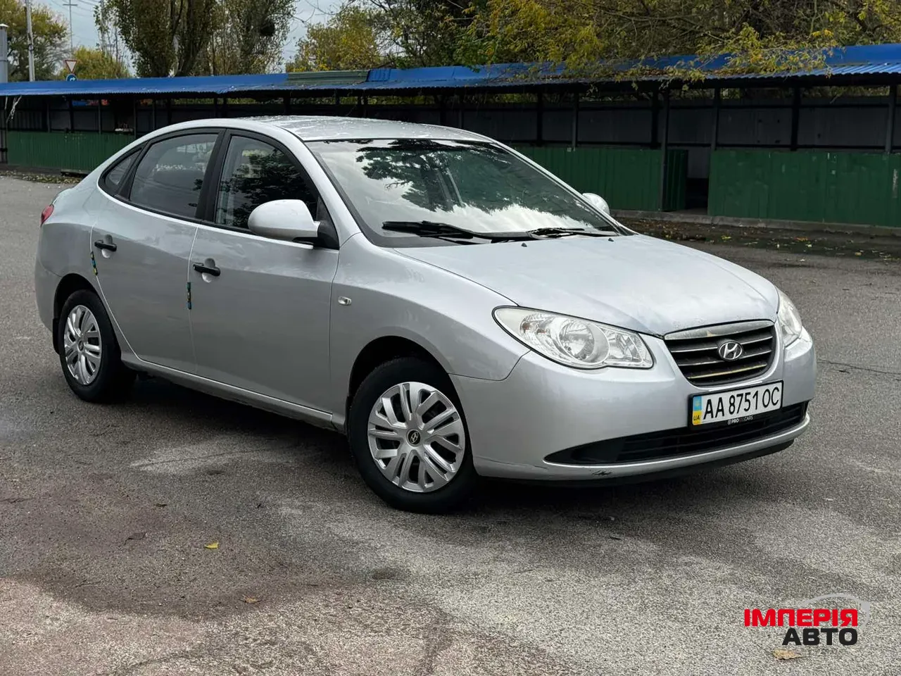 Hyundai Elantra - фото 1