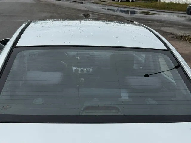 Hyundai Elantra - фото 2