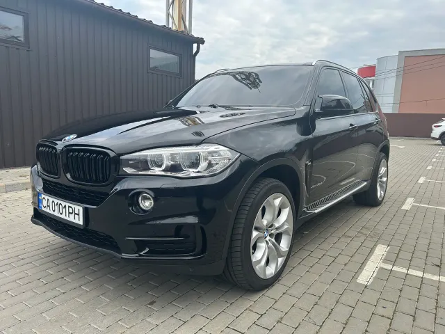 BMW X5 - фото 2