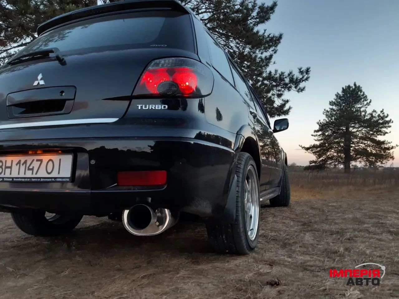 Mitsubishi Outlander - фото 3