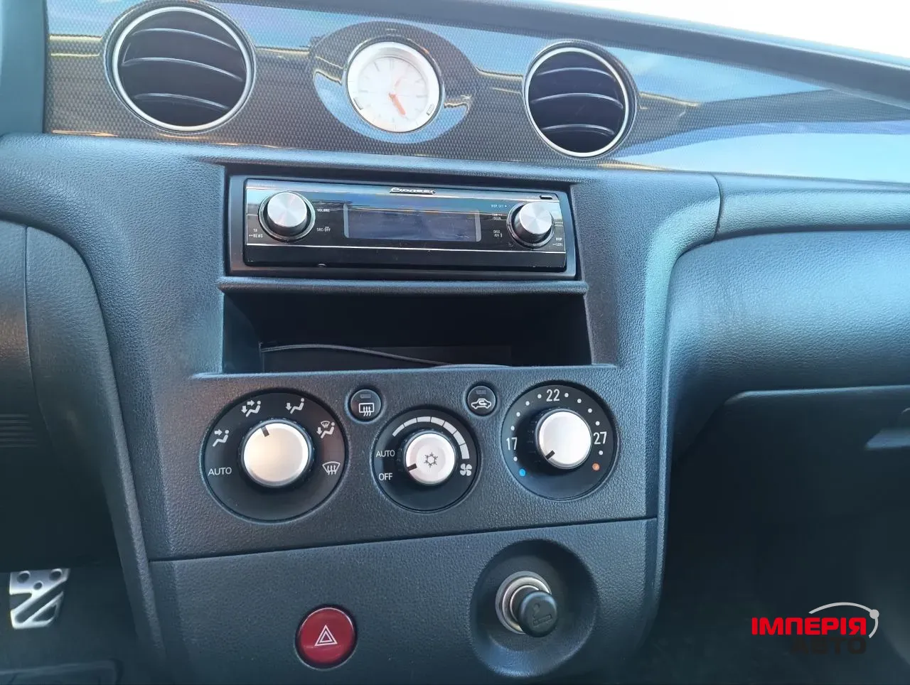 Mitsubishi Outlander - фото 13