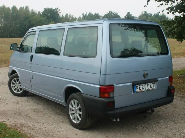 Volkswagen Transporter - фото 5