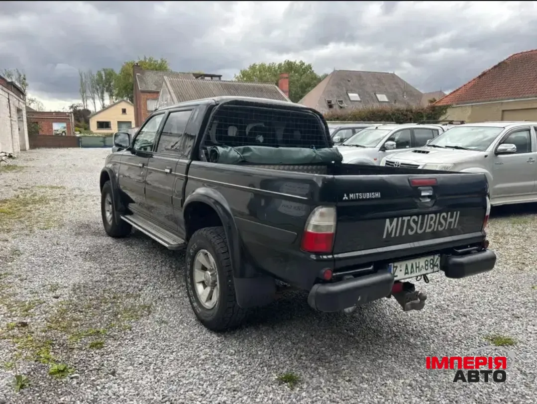 Mitsubishi L200 - фото 2