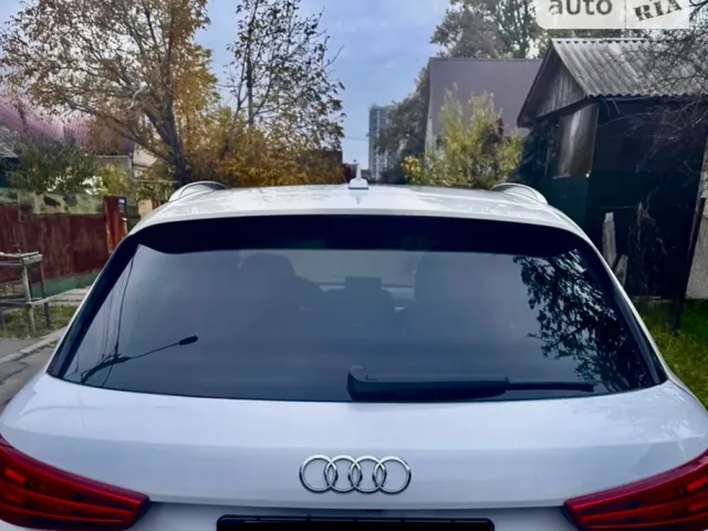 Audi Q3 - фото 2