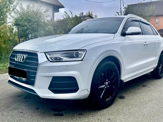 Audi Q3 - фото 1