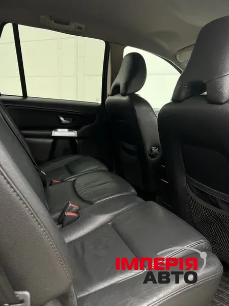 Volvo XC90 - фото 7