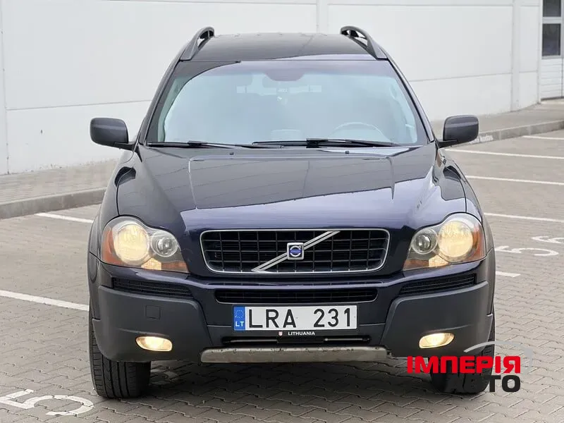 Volvo XC90 - фото 1