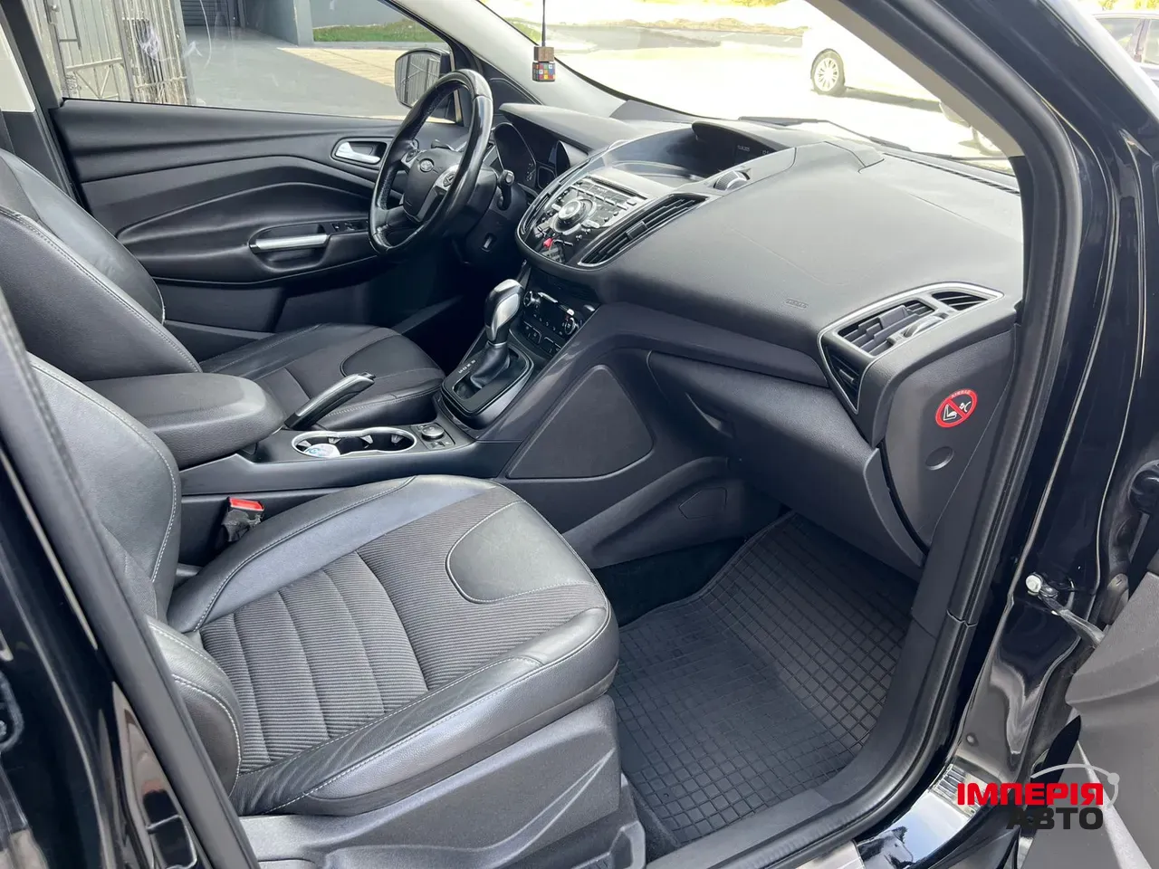 Ford Kuga - фото 25