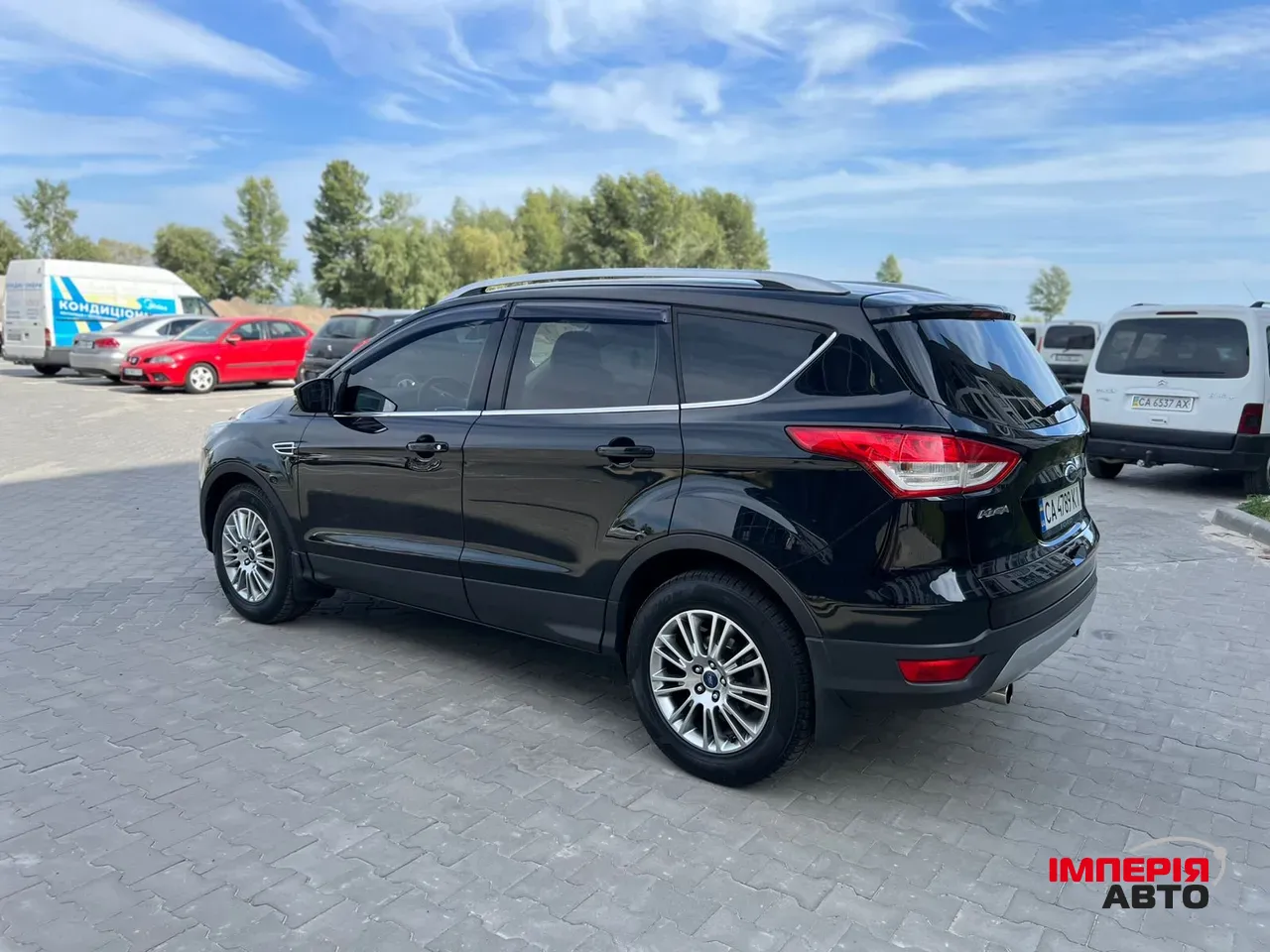 Ford Kuga - фото 14