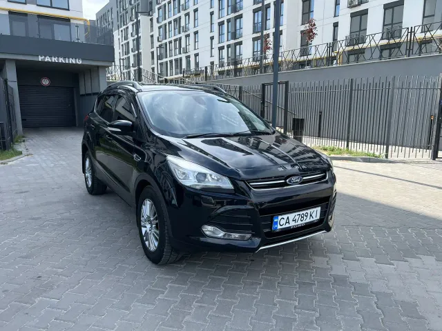 Ford Kuga - фото 4